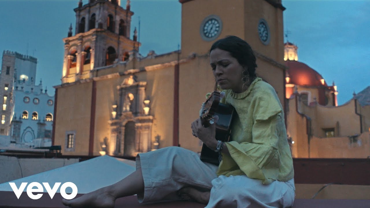 Natalia Lafourcade - Mi Religi&oacute;n (Video Oficial)