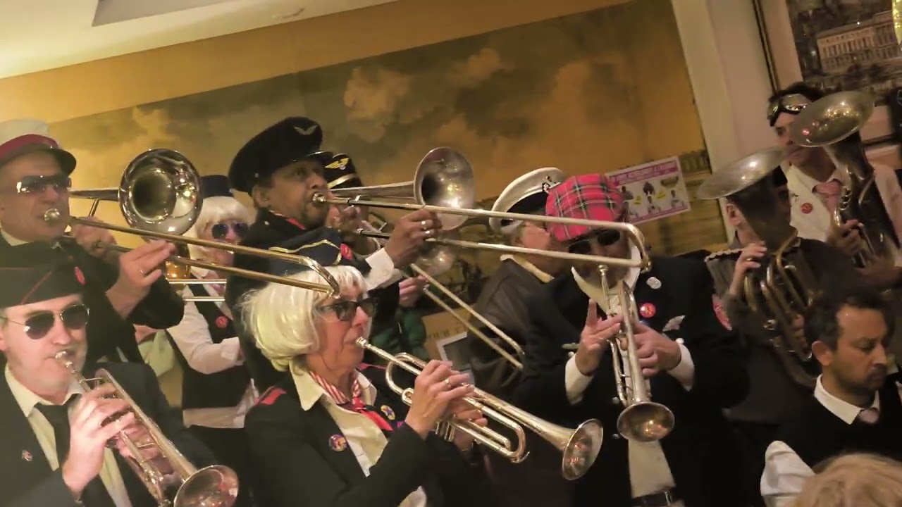 VID 20260129 210745  Fanfare Les Charlots d'Eon