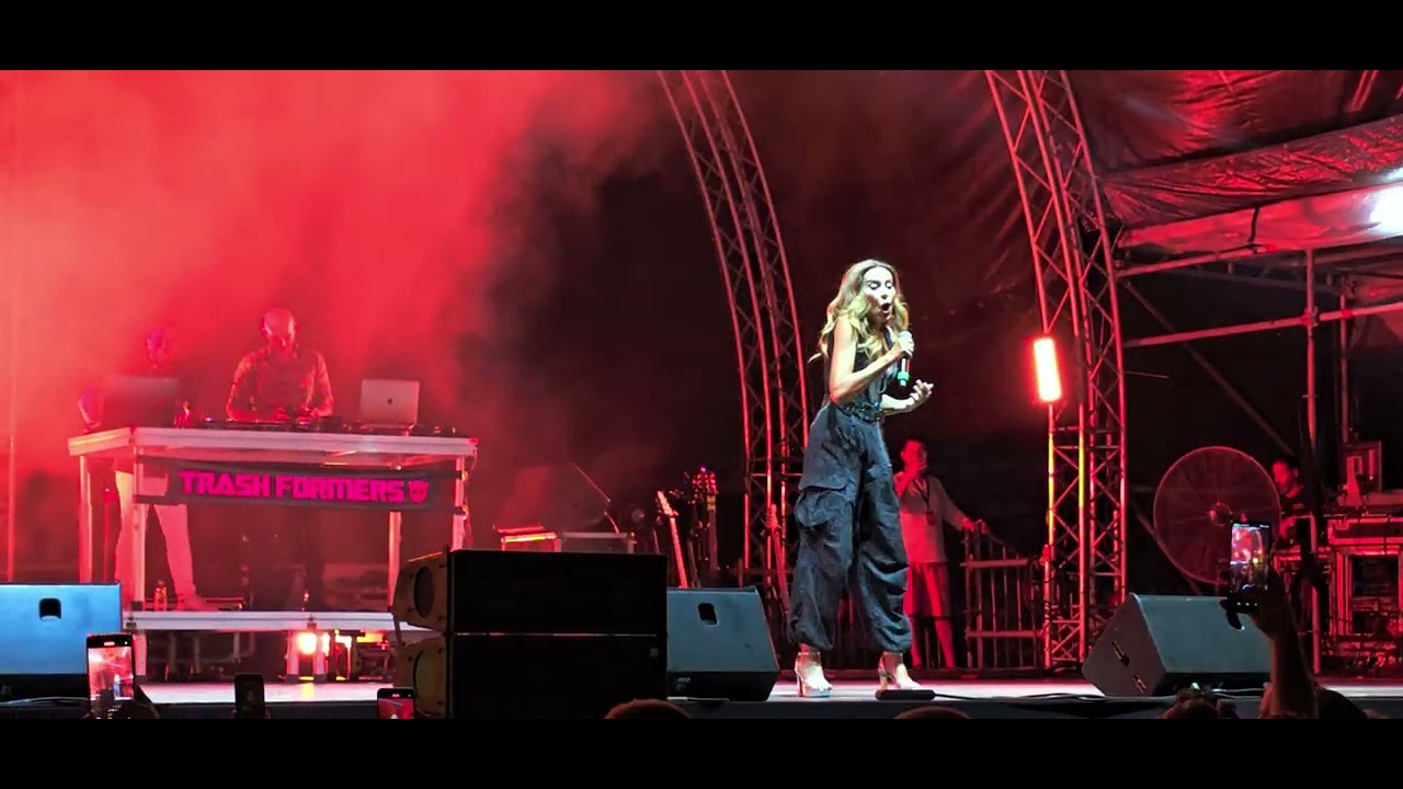 Τωρα μου μιλάει - Στέλλα Γεωργιάδου Summer Love Festival / 20 Χρόνια Trashformers & 80s-90s-00s