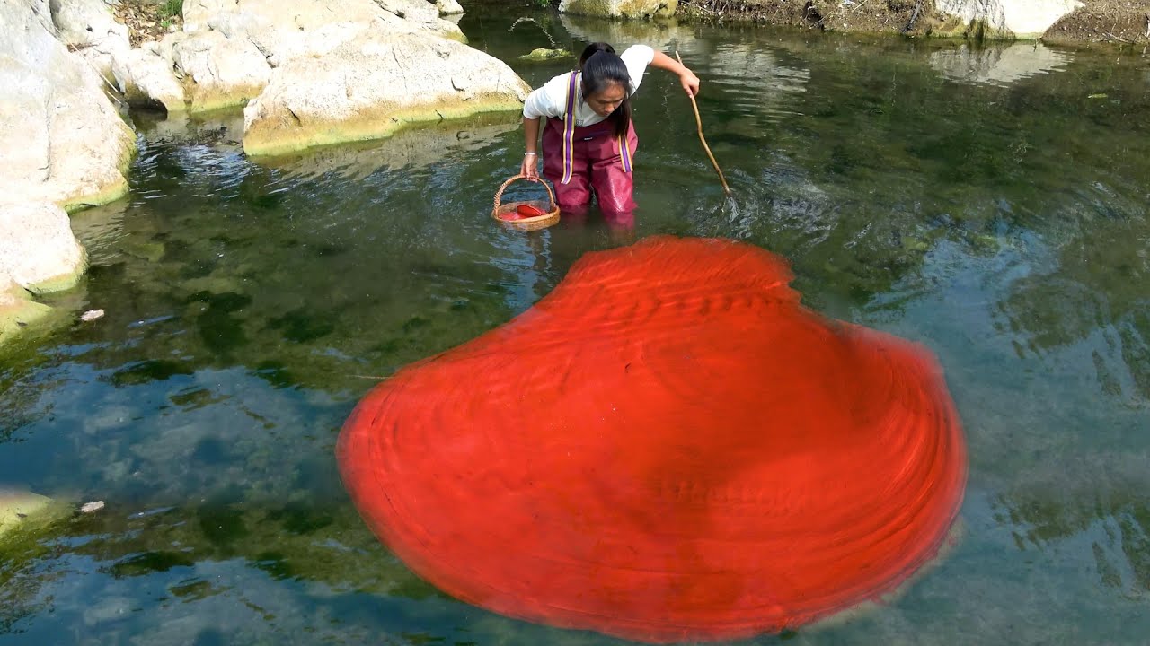 Today, I discovered a rare colorful river clam with beautiful pearls