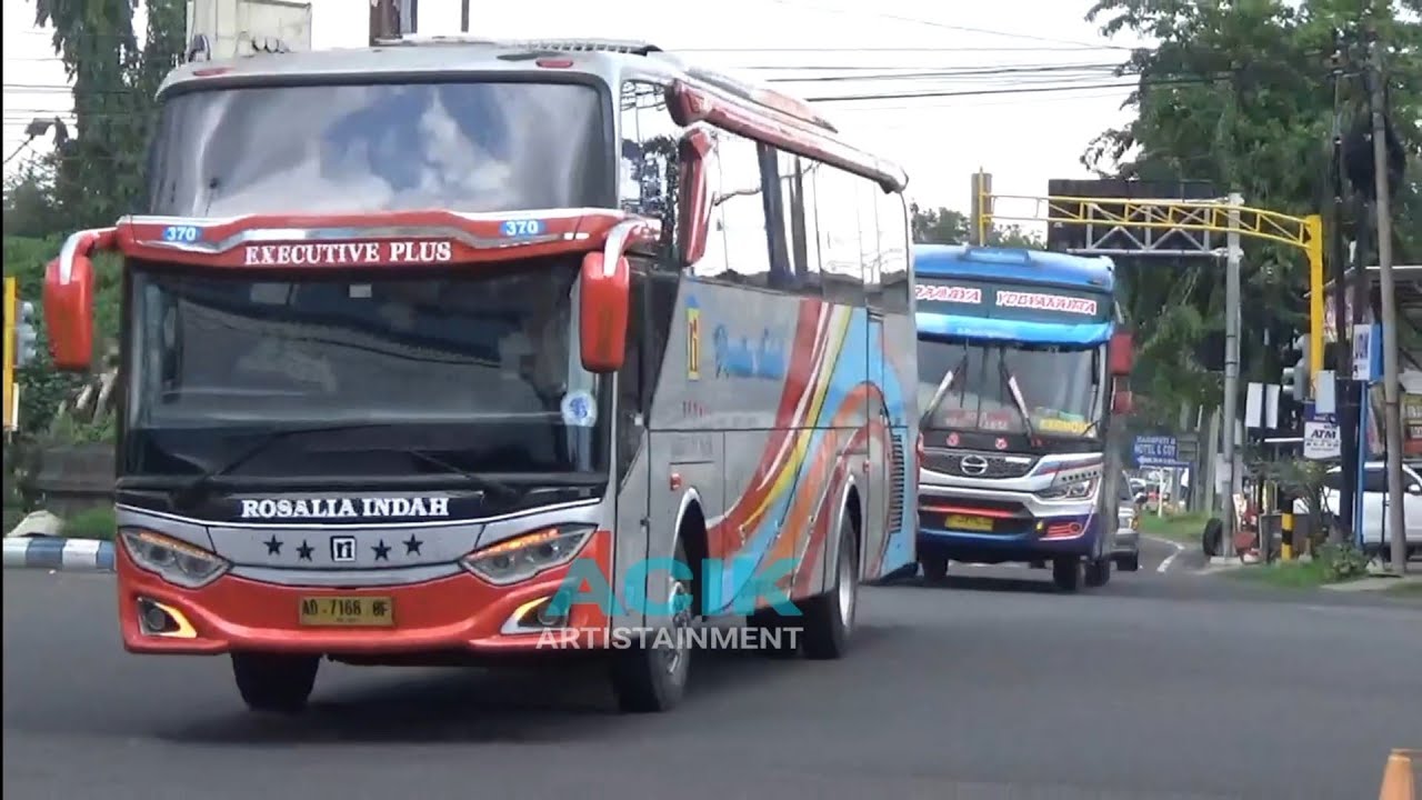BALAPAN Bus Rosalia Indah Di Kejar Sugeng Rahayu terminal maospati magetan