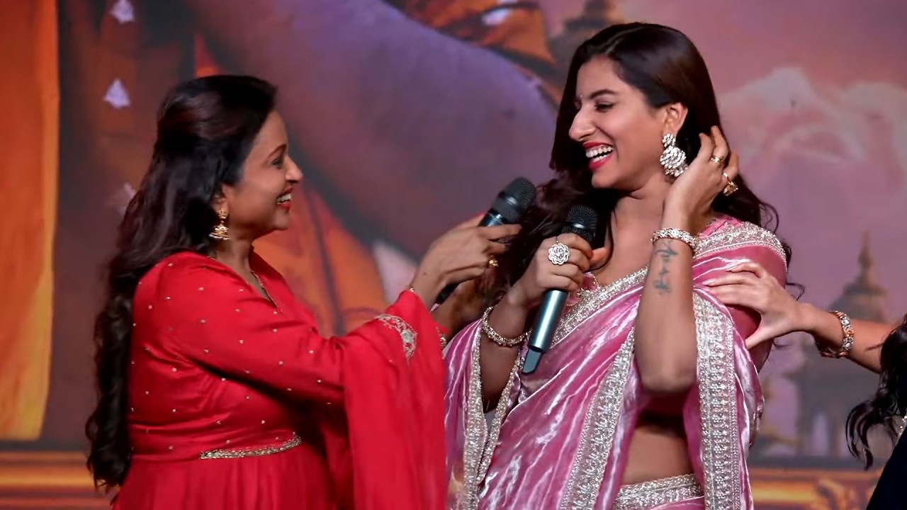 Actress Vishnu Priya Speech @ #RambaOorvasiMenaka Movie Pre Release Event