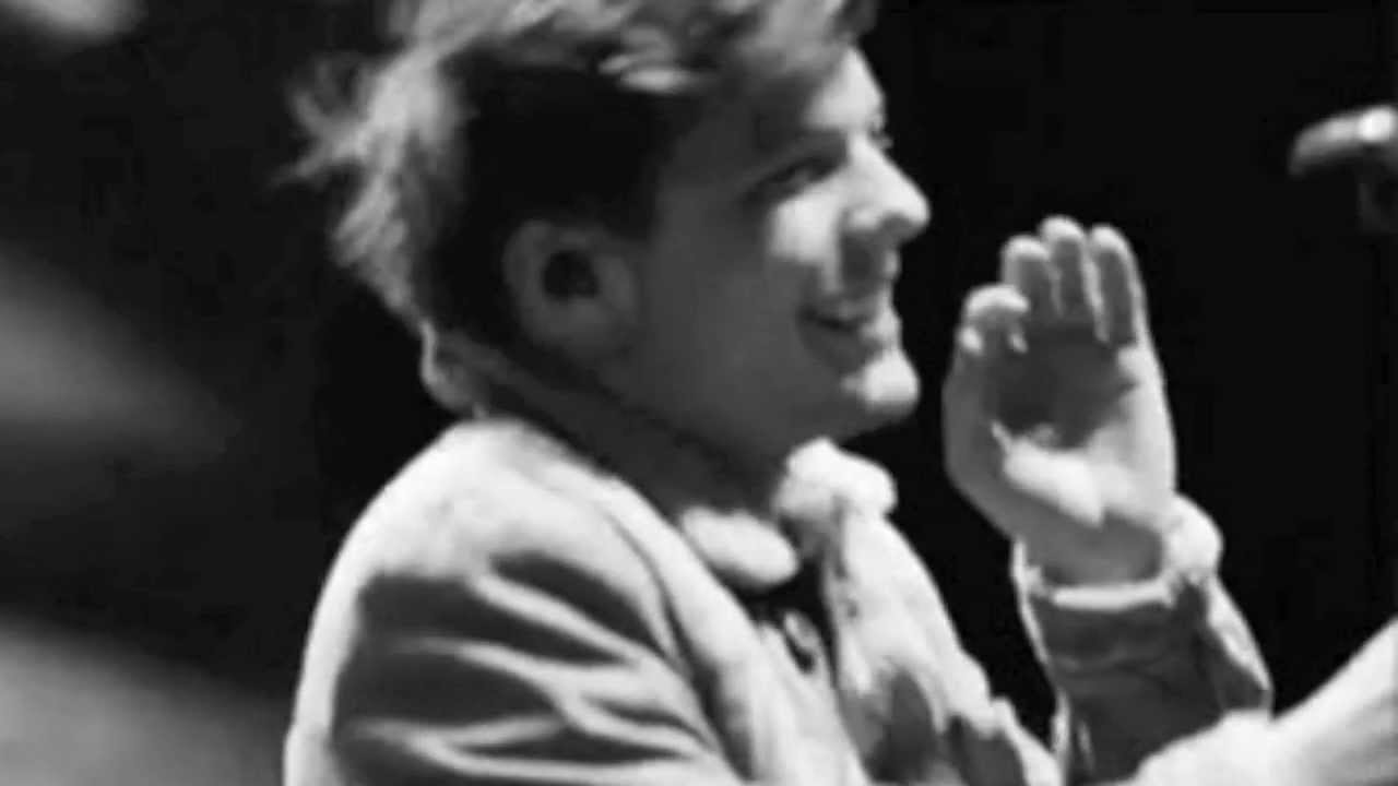 Undressed || Harry & Louis