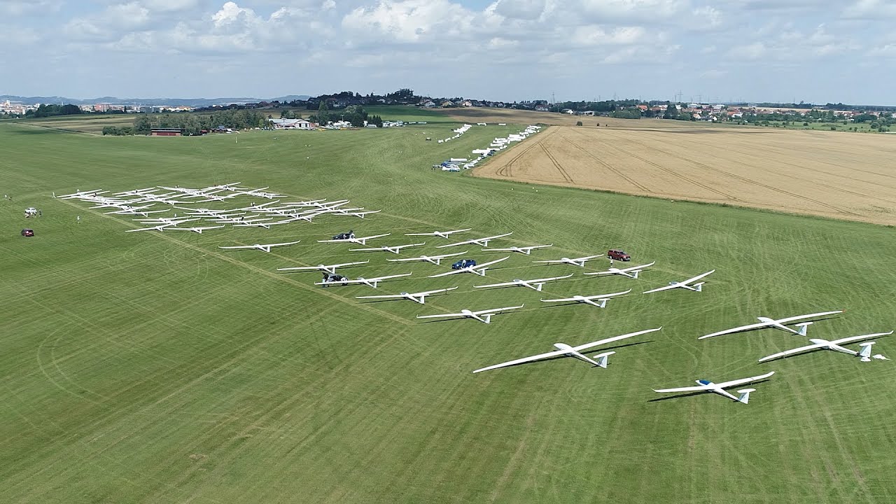 Plachtařské mistrovství ČR 2020 / Czech gliding championship 2020 (www.airzone.tv)