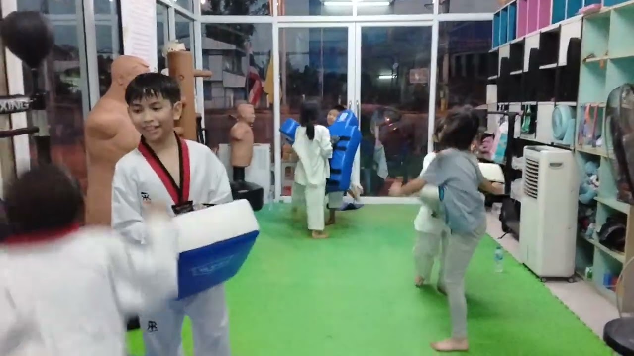 ชัยภูมิ เทควันโด พญาแลยิม 0845184980 ครูเป้า
