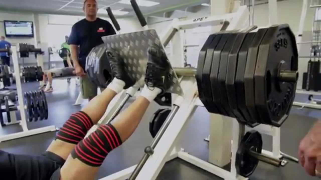Powerlifting at 77 Years Old - Shaw TV Victoria