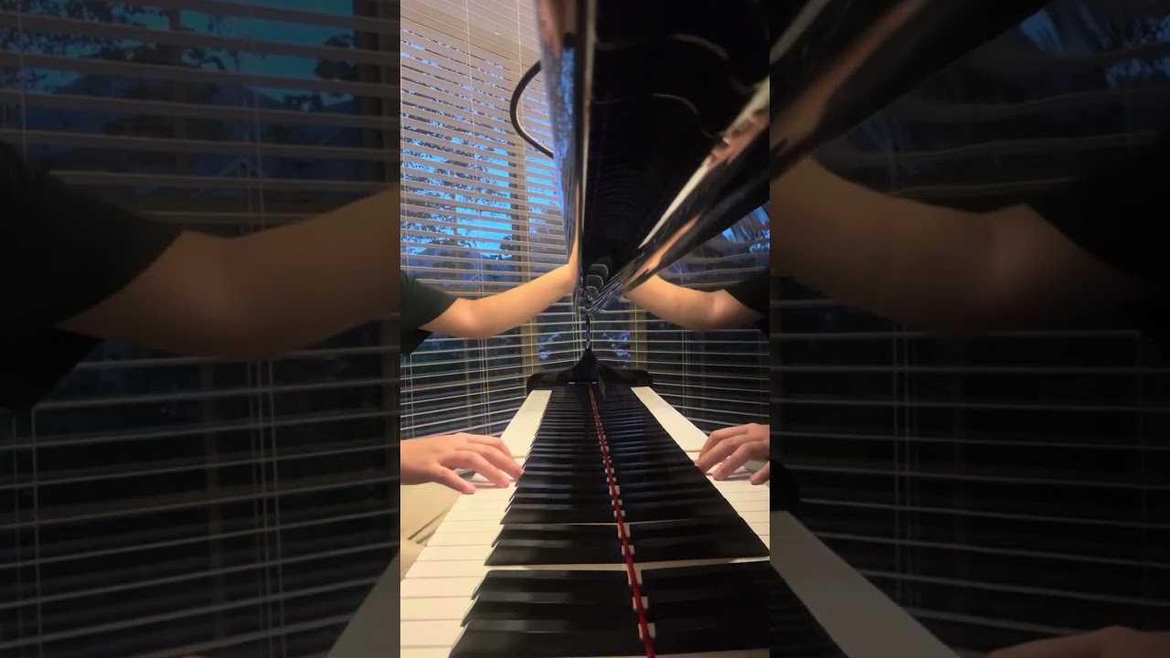 Misty - Erroll Garner (sing and self-accompany by Audrey)