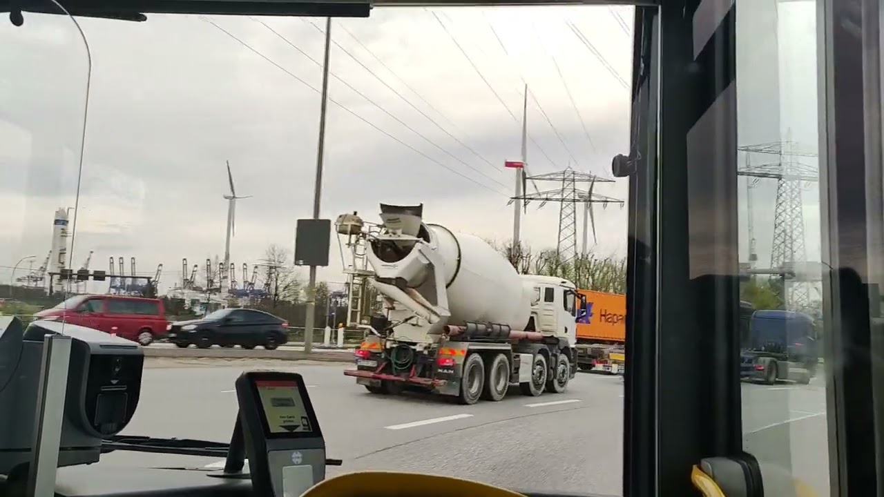 Mitfahrt im Linienbus 150 ( HVV ) von Hamburg - Finkenwerder Fähre nach Hamburg - Altona Bahnhof