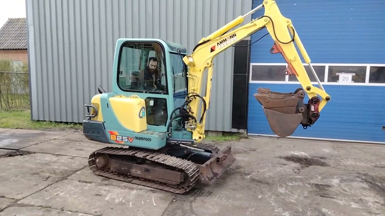 Yanmar B25V, bj 2003, 1 261 uur