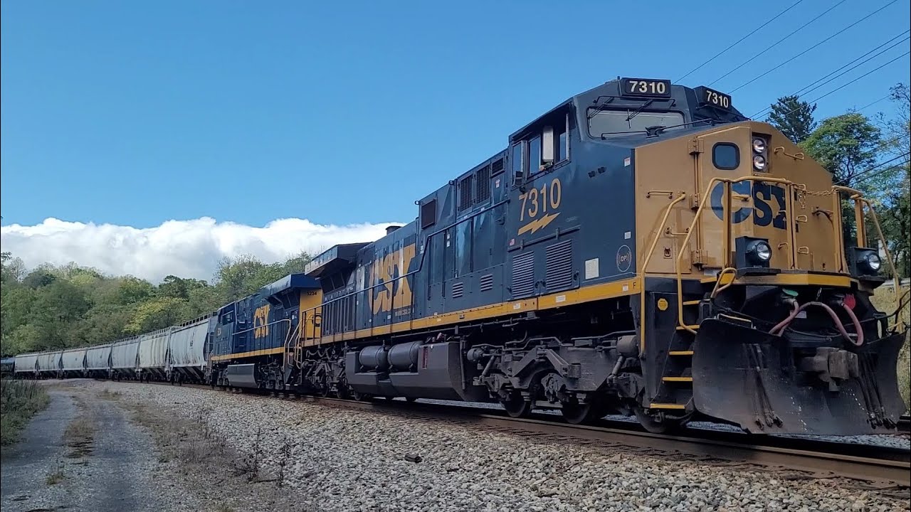 A Website CM44 Leads M415 Past Weverton