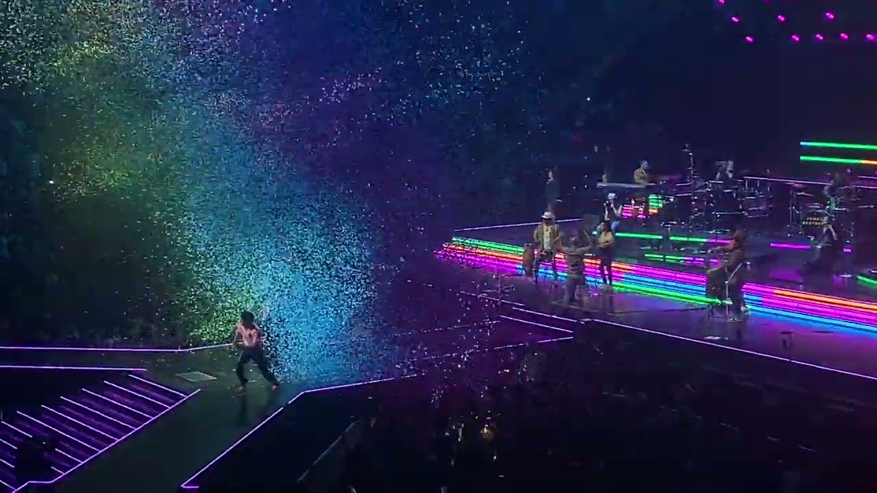 Jonas Brothers - Cake By The Ocean/Walls - The Tour - Miami - 10/14/23