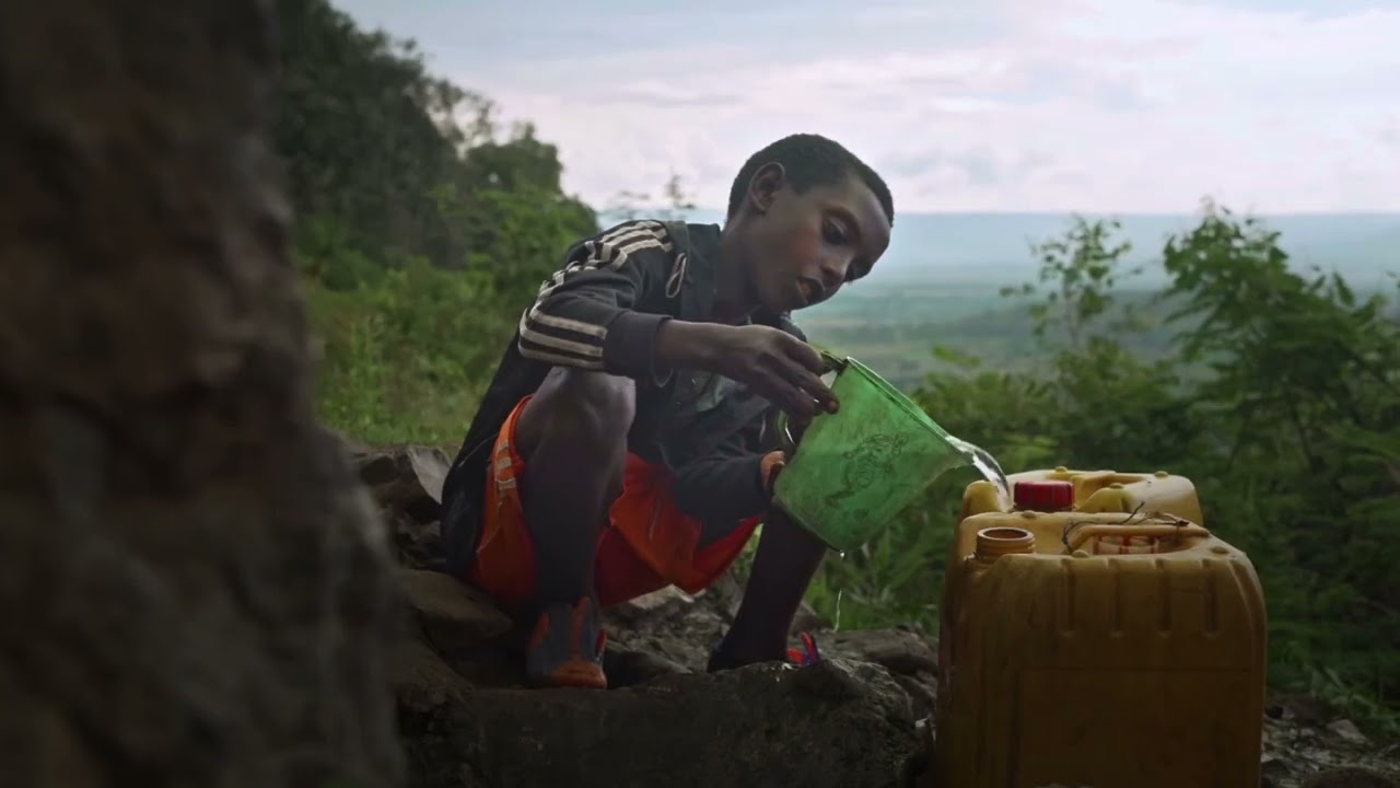 1,000 children die every day from dirty water | Donate to WaterAid Australia