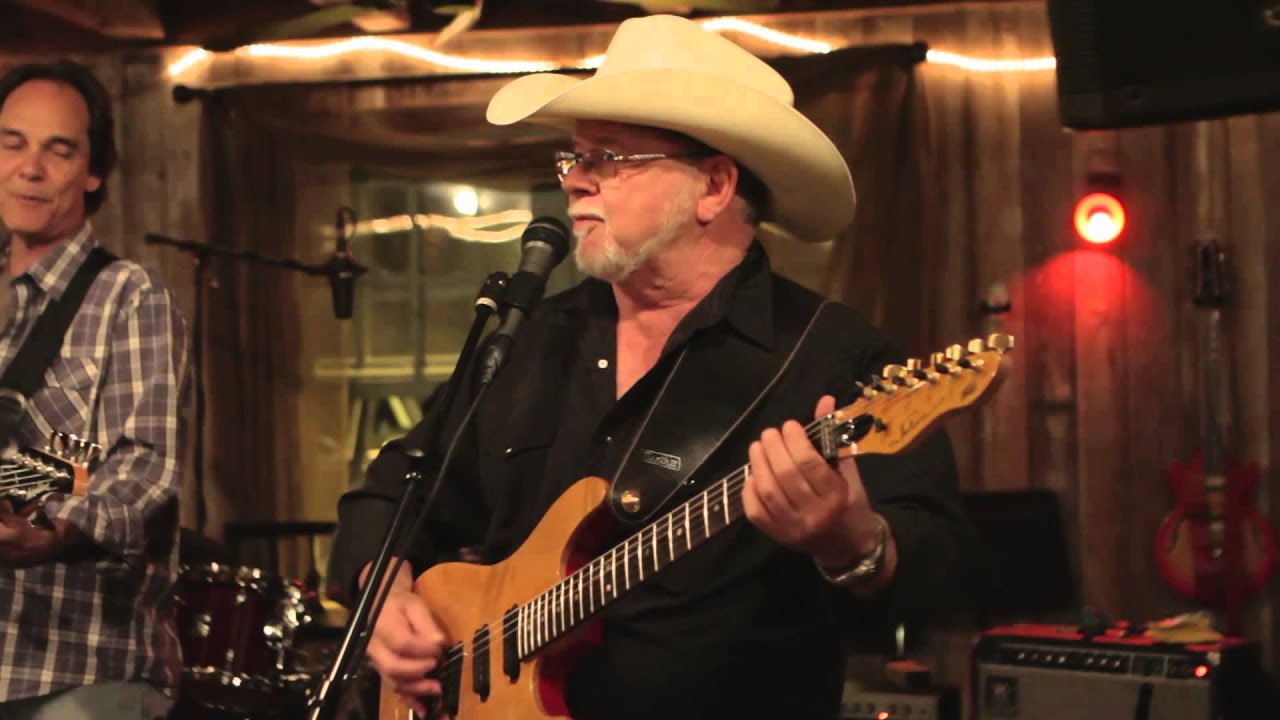 Big Coyote - Pretty Little Lights Of Town