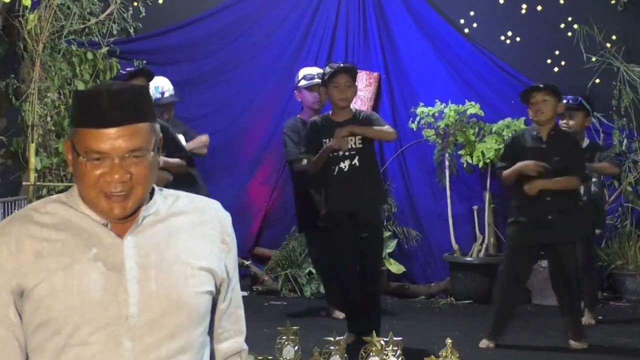 Lagu tarian Viral 
