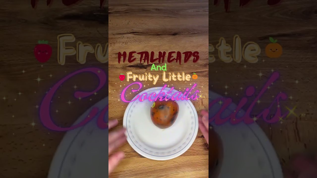 METALHEADS & FRUITY LITTLE COCKTAILS- A Spiced Persimmon Delight, With the DOOM Soundtrack.