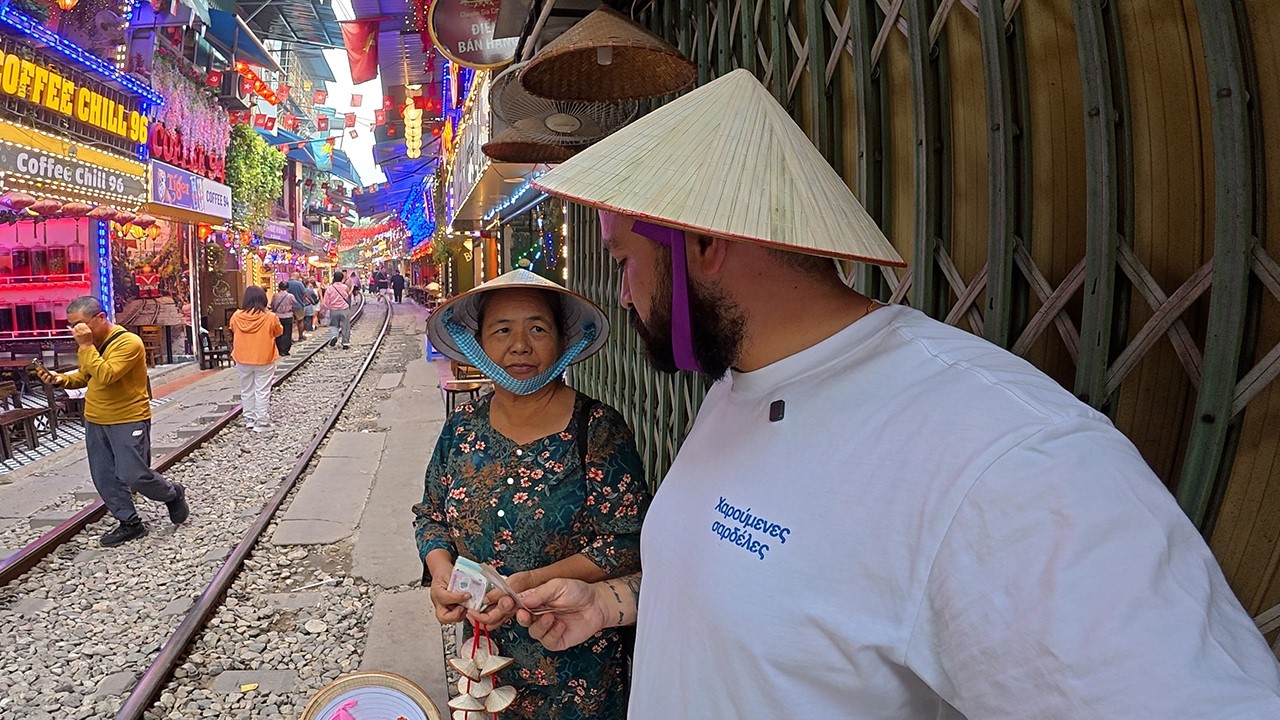 My First Impressions of Hanoi, Vietnam 🇻🇳