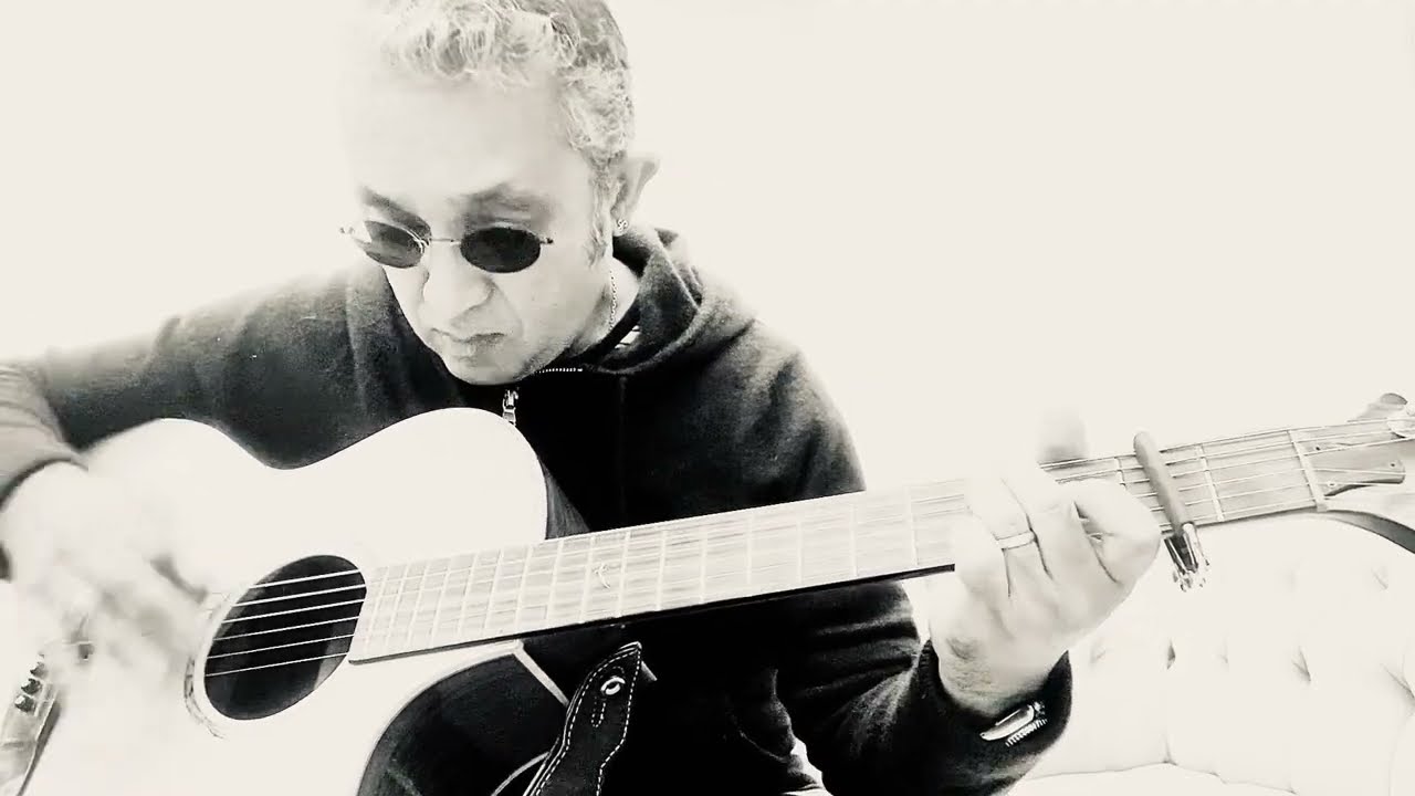 Golden Brown - The Stranglers (acoustic cover)