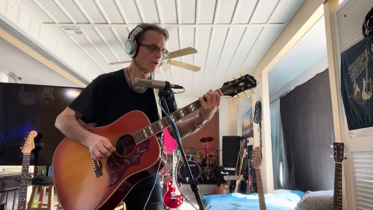 Acoustic; inspired by “Gibson” red label, Epiphone hummingbird🎸🤙🏼