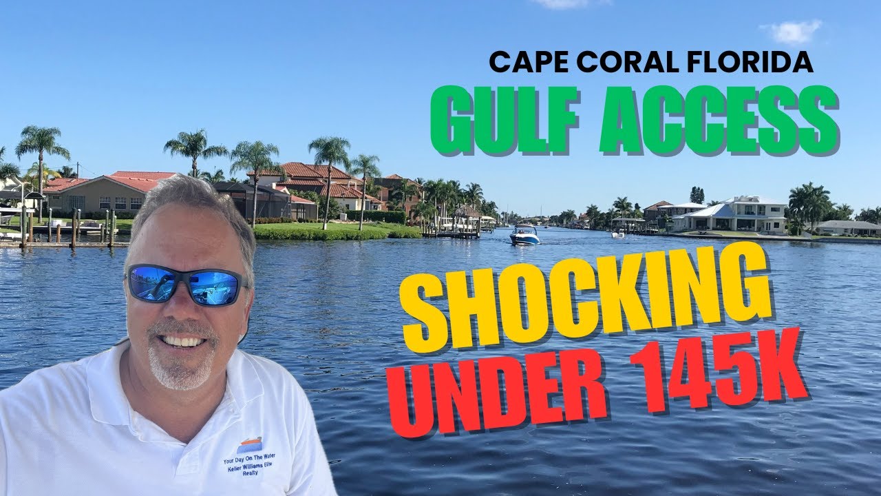🚤 Underpriced Gulf Access Condo WITH Boat – Walk to Downtown Cape Coral! 🌴 55+ Community
