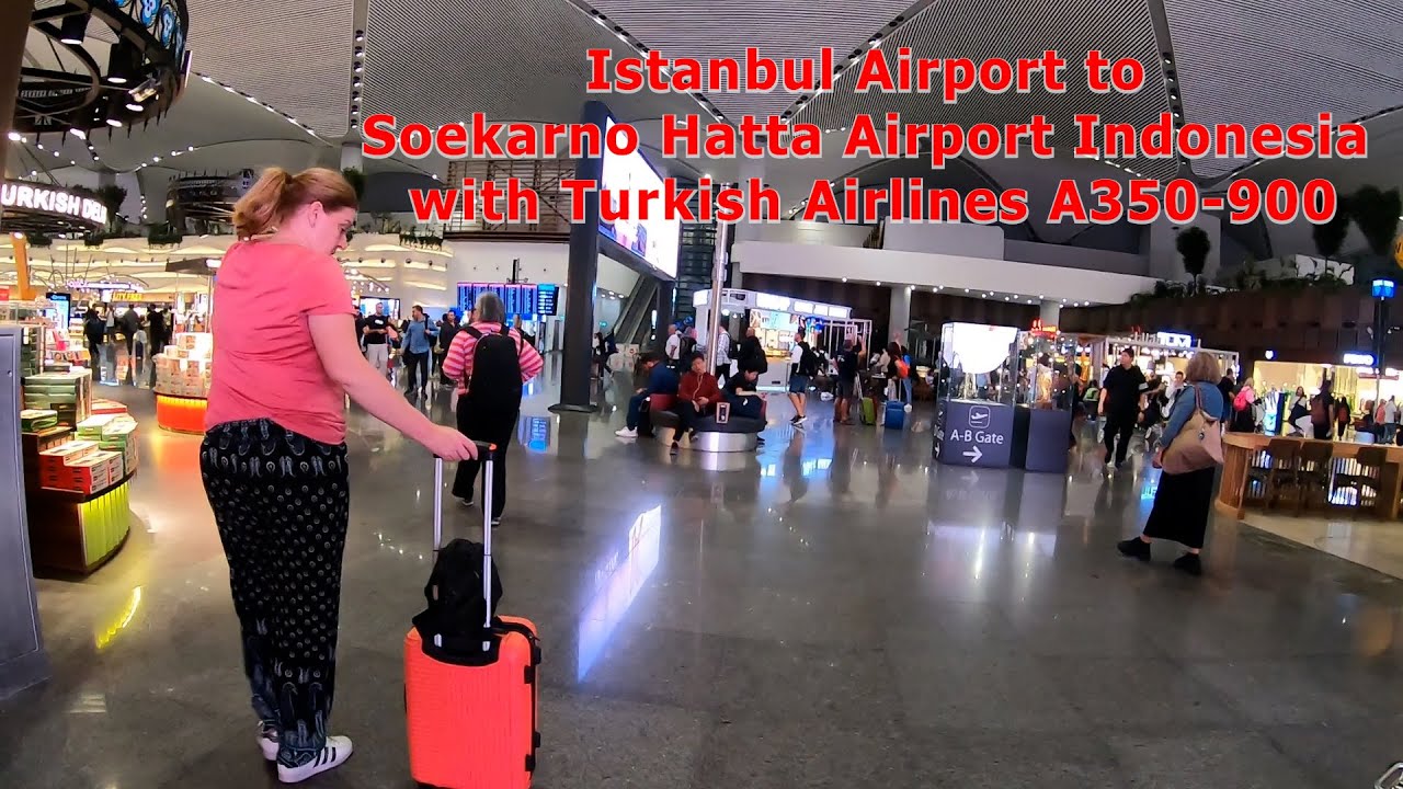 Istanbul Airport transit | Turkish Airlines A350-900 | Airport walking tour | 06 Oktober 2023.