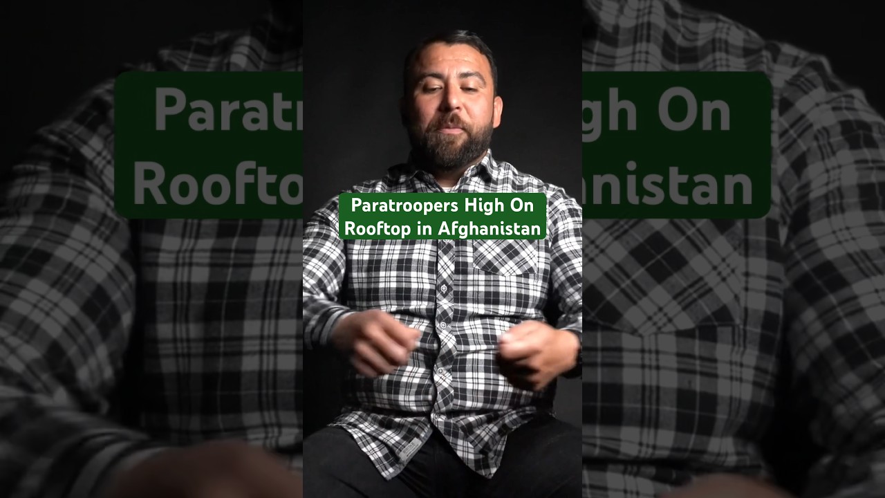 Десантник кайфует на крыше в Афганистане