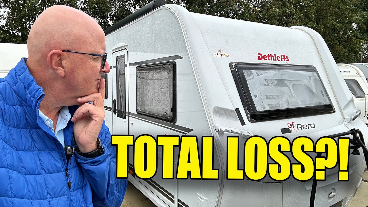 TOTAL LOSS?! WAT GAAT ER MET DE CARAVAN GEBEUREN - Campingtrend
