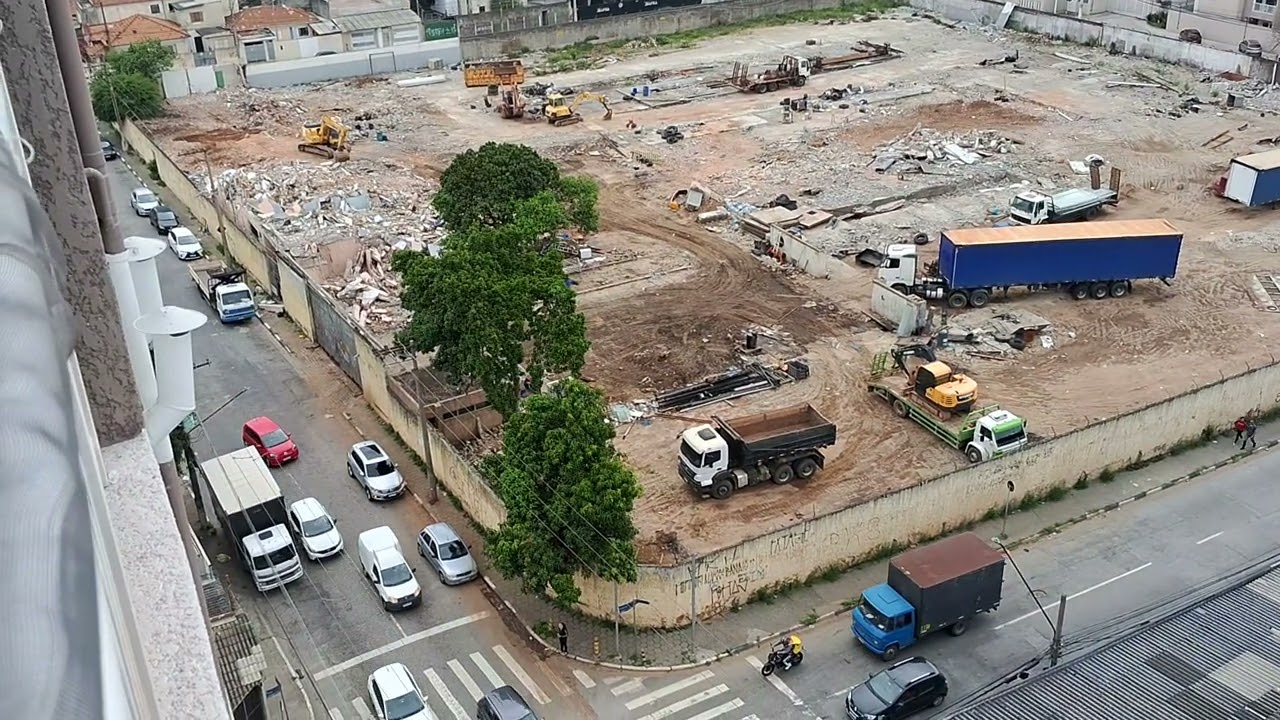 O progresso cresce junto com a destruição