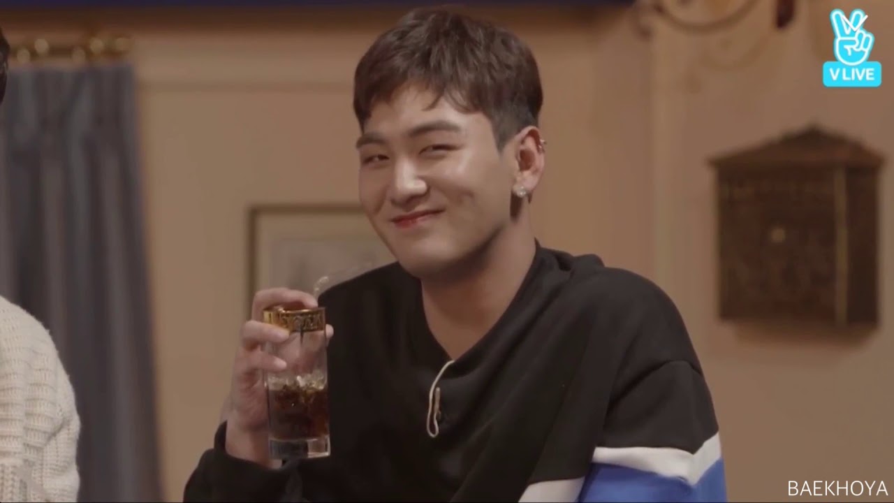 [뉴이스트/백호/강동호]애교 후 현타온 모습이 더 귀여운 강동호