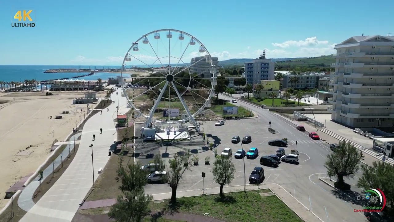 San Salvo marina e la ruota panoramica - AerialVideo 4K FHD