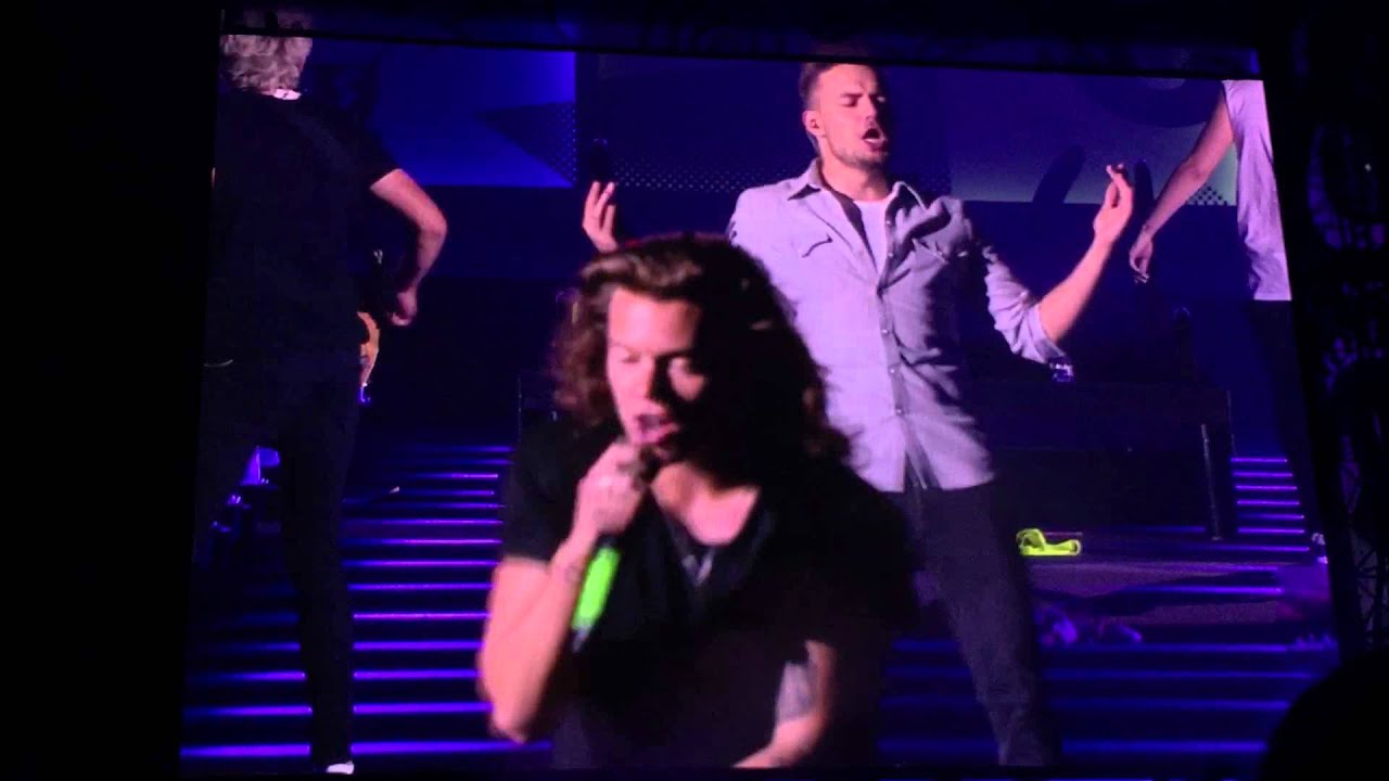 Girl Almighty- One Direction (OTRA Chicago)