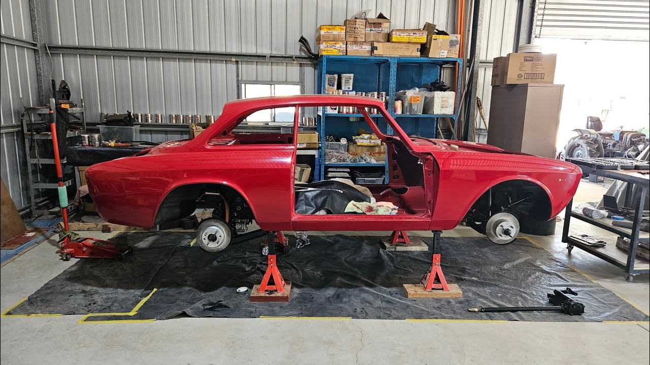 Alfa 105 step nose project car front suspension and rear suspension