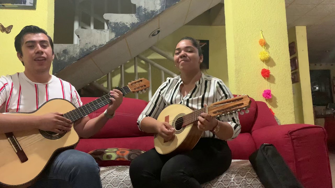 CANTO DE ENTRADA/ TUTORIAL - Den al señor sus alabanzas.