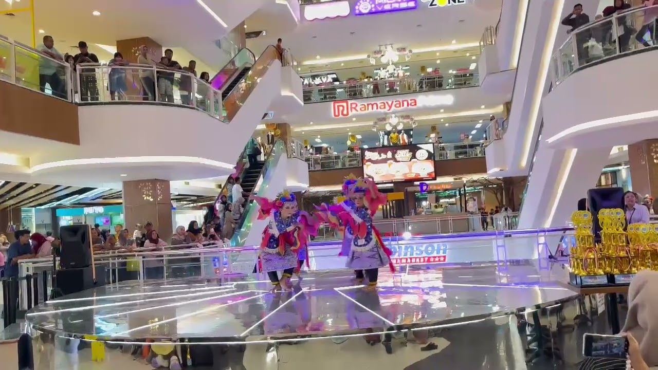 Tari Nandak Jantik Juara I sanggar Lenggang Swakarya Final @Ciplaz.Jatinegara