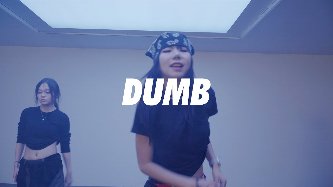 Noga Erez - DUMB / Chesmee Choreography
