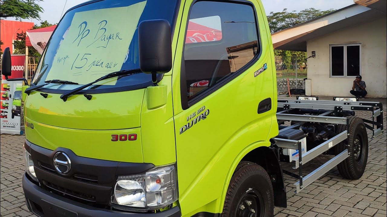 2022 Chassis Hino Dutro 300 115 SD Colt Diesel Engkel CDE Truck