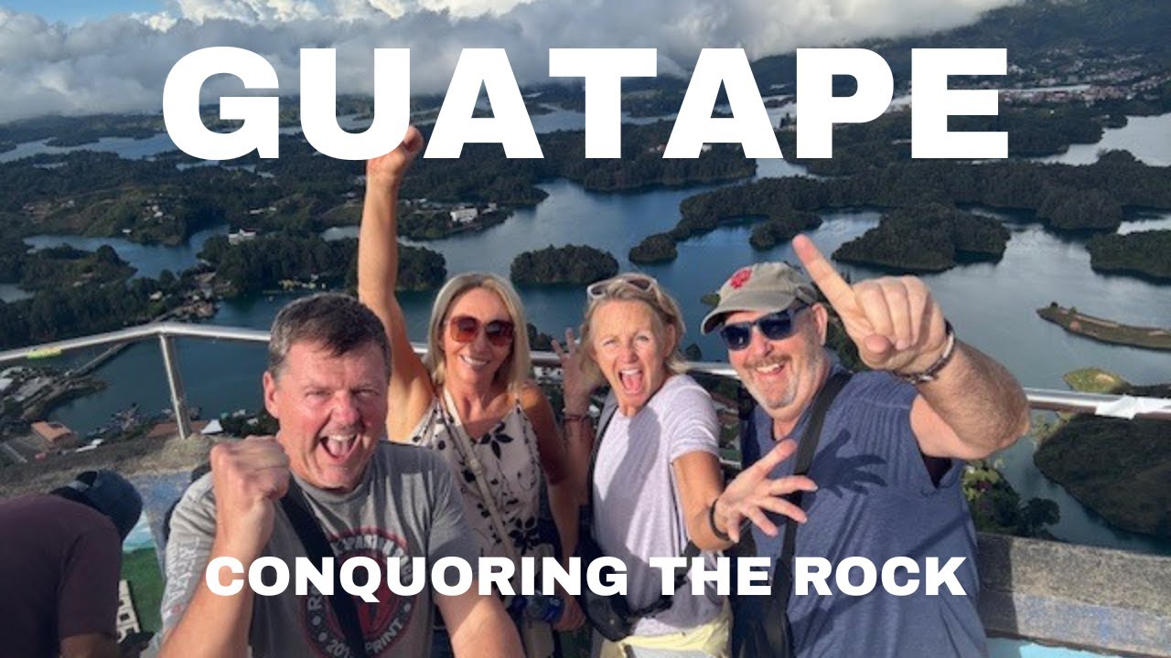 Complete Guatapé Adventure: Explore the Lake & Town, Climb El Peñón, + visit some Llamas!