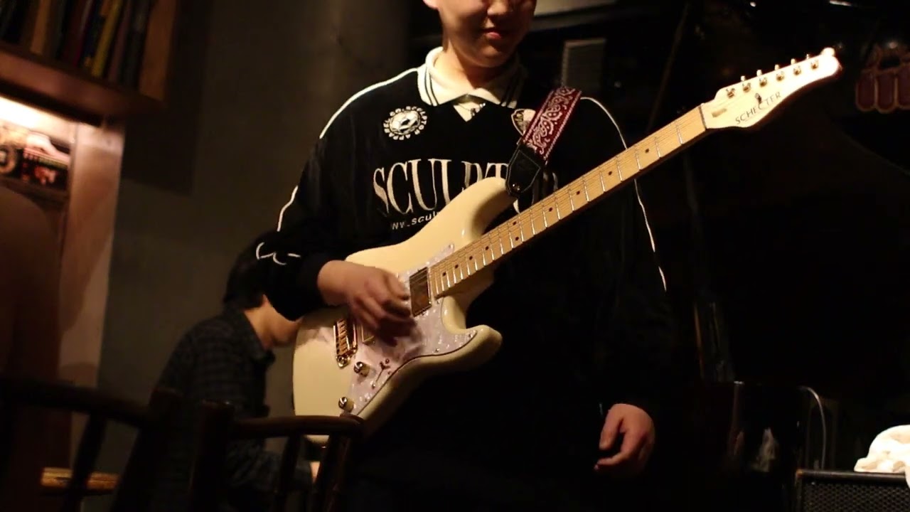 Pent up House (Jazz Spot INTRO - Tokyo Jam)