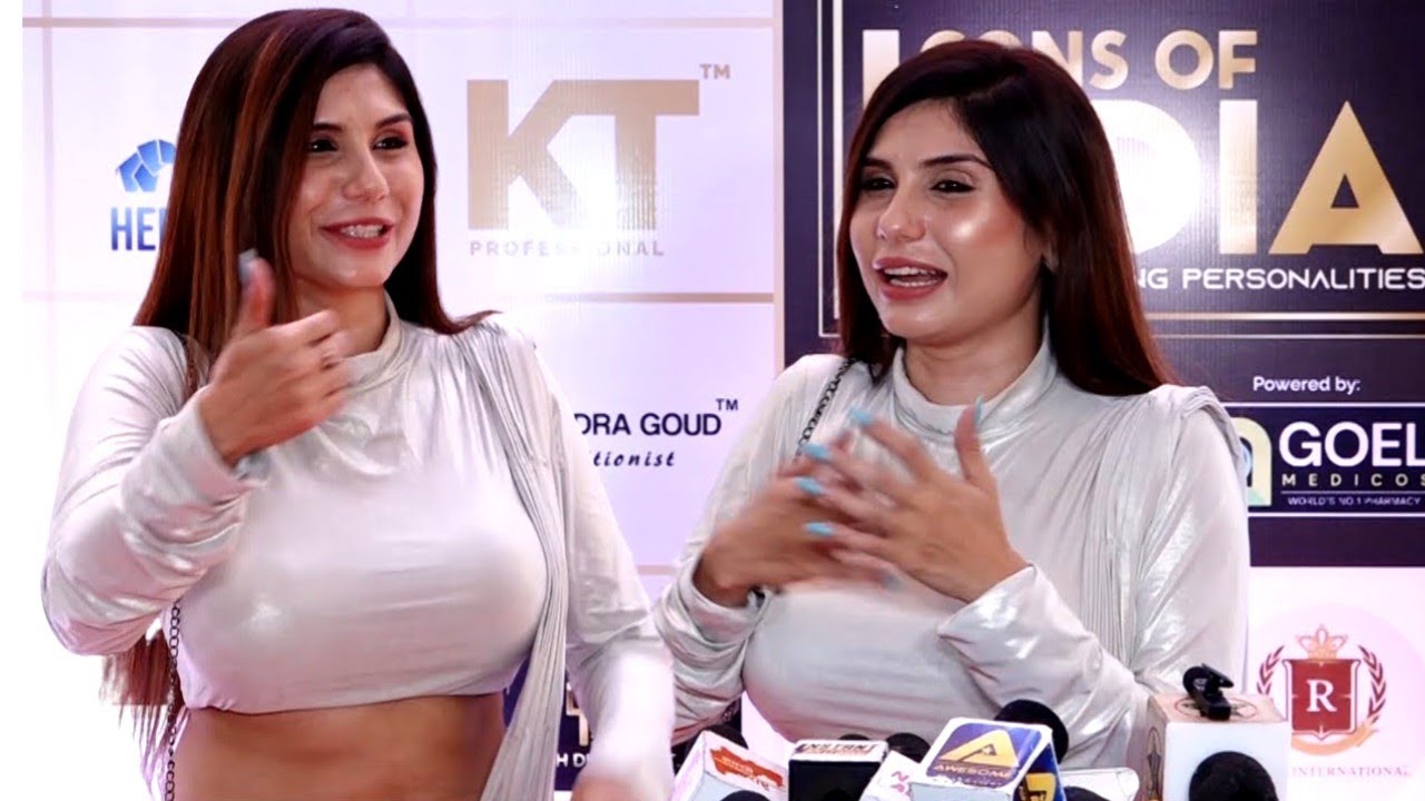 Taniya Chatterjee's Sizzling Silver Shimmery Avatar For The Icons Of India 2024 Event #hdfilmydarma