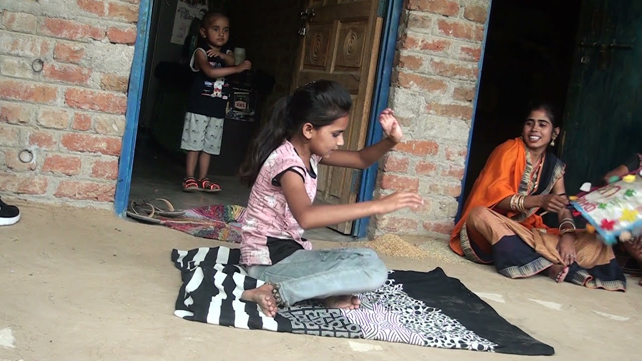 छोटी सी बहन ने नागिन डांस कर के सब का दिल जीत लिया//चैनल सब्सक्राइब जरूर करें