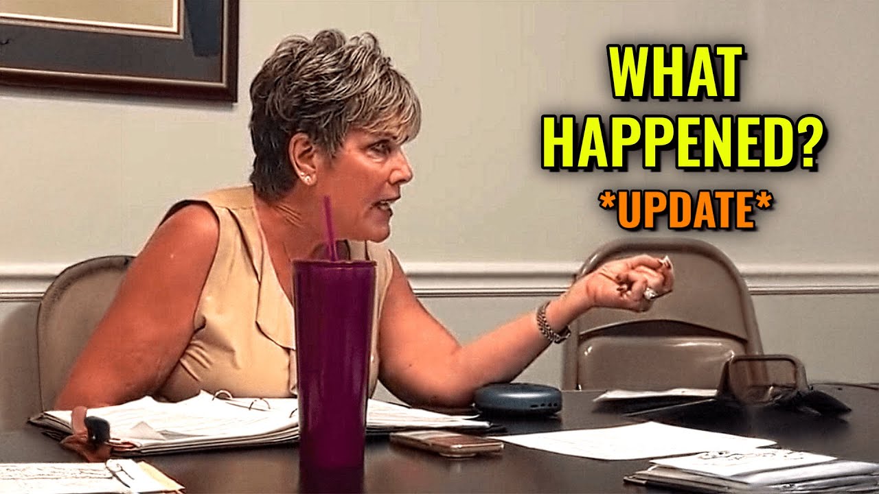 Entitled HOA Karen Gets Kicked Off The Board After Harassing Her Neighbors