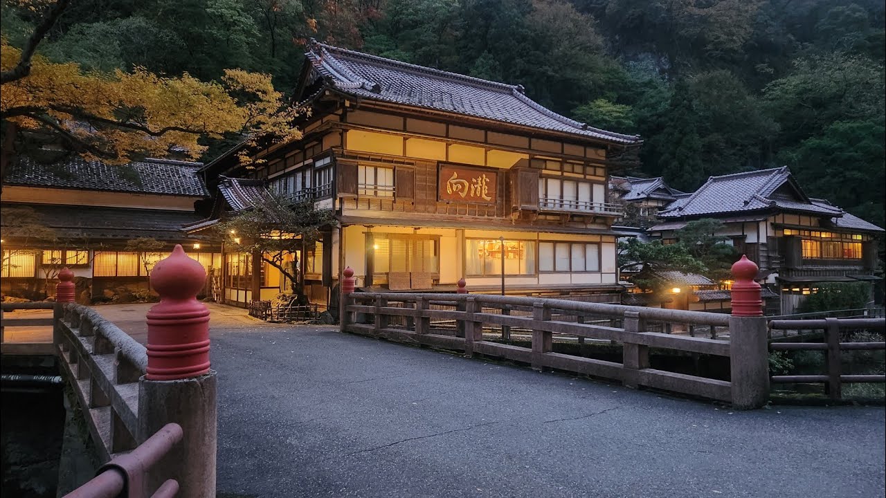 Quiet Night Walk in an Onsen Town, Japan | Peaceful Evening Ambience (No Talking)