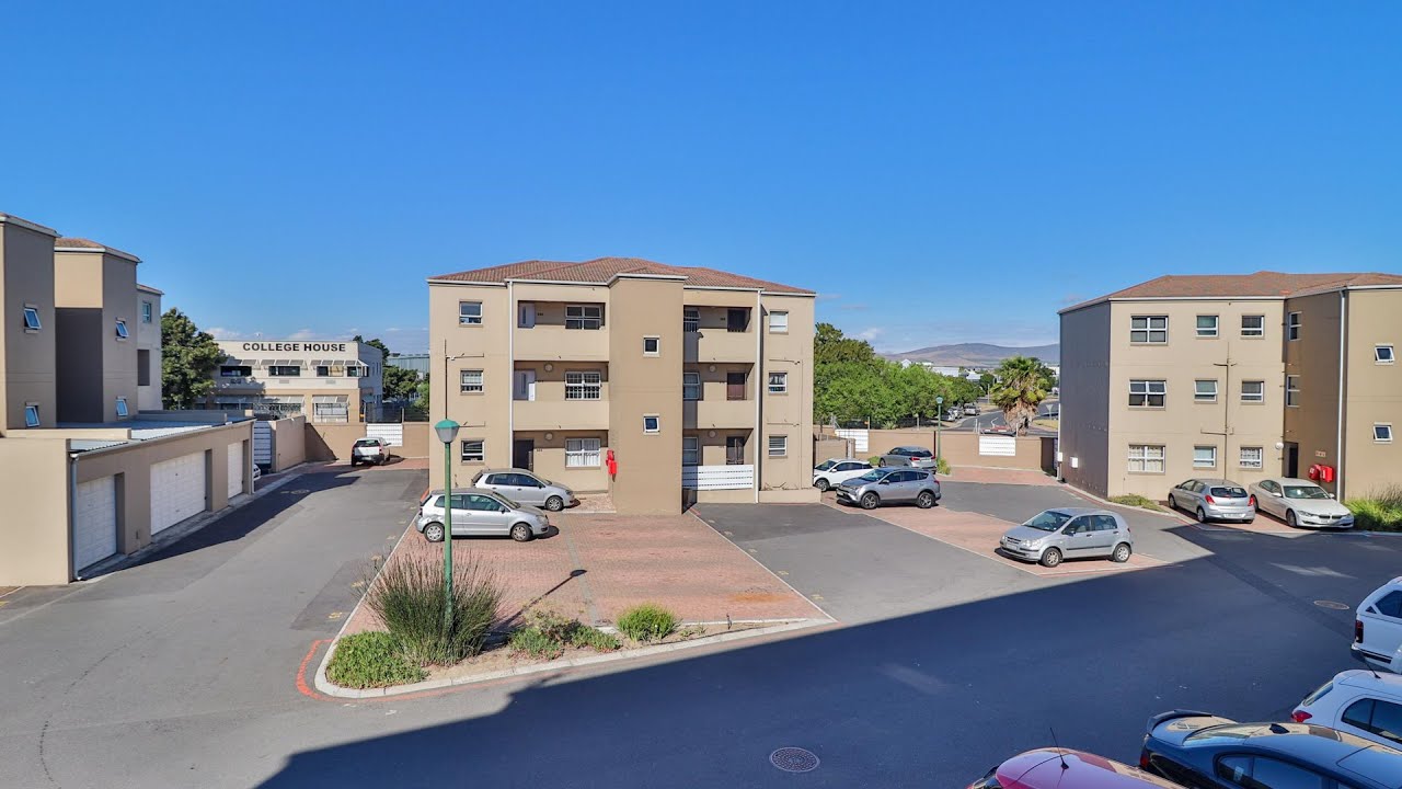 2 Bedroom For Sale | Parklands, Cape Town