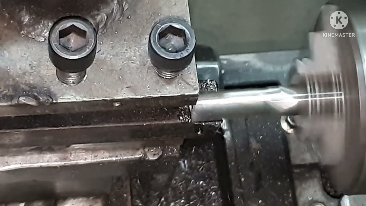 fresando no torno mec&acirc;nico