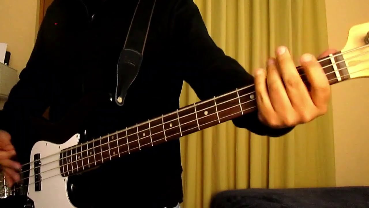 Panda - So Violento So Macabro (bass cover)