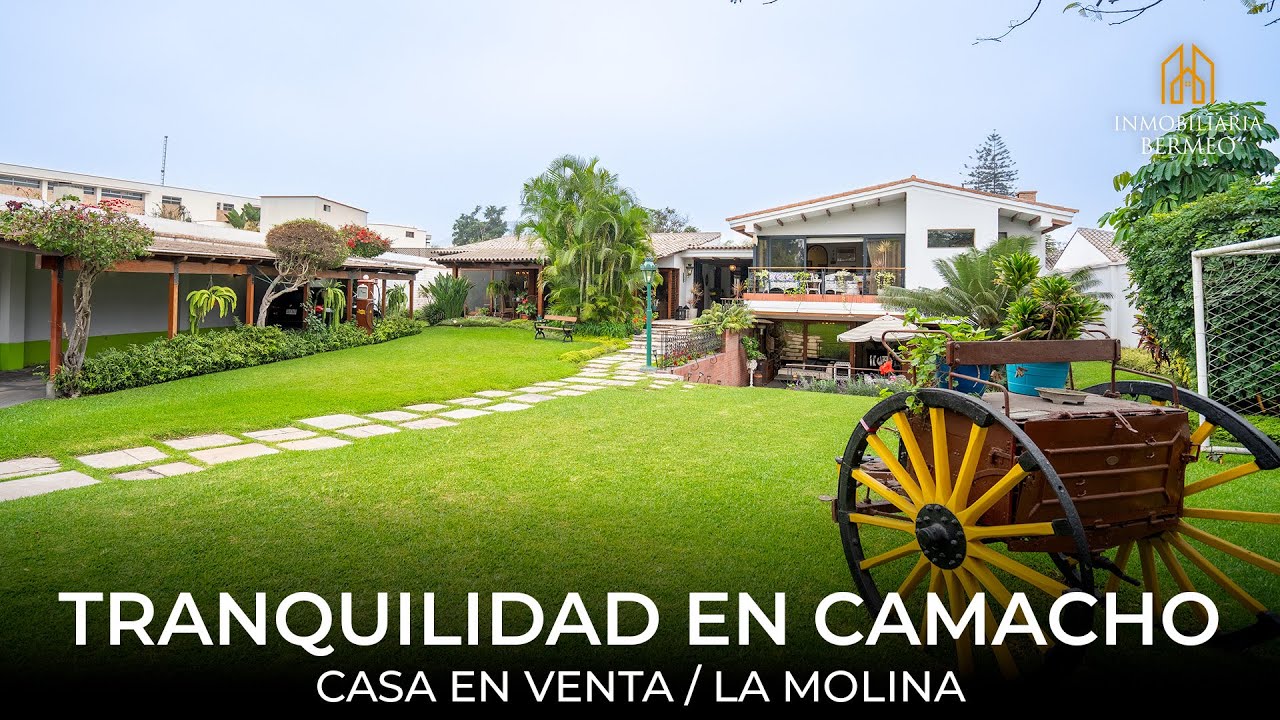 Gran casa en Venta en La Molina (Camacho) con jardines, piscina, terrazas y más.