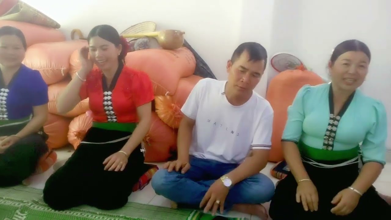 Bài hát đi thăm chị gái ở Mường Kim mọi người đón xem nhé