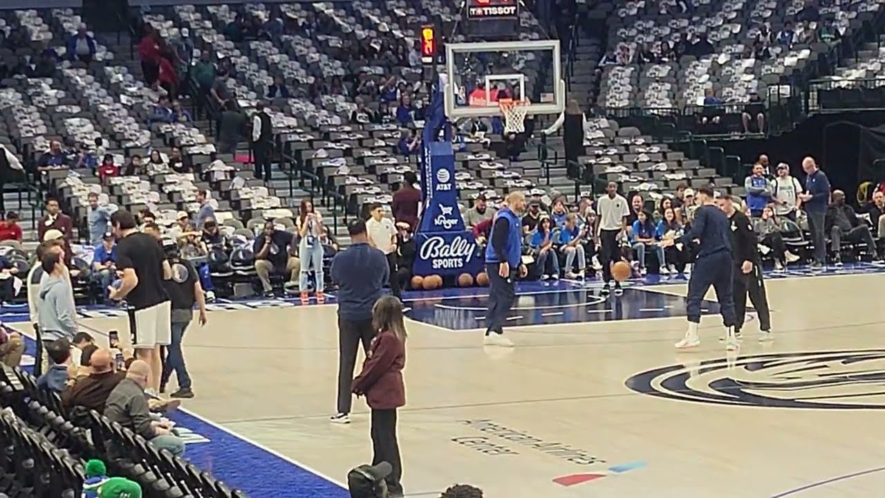 Luka Doncic pregame shootaround 12/29/22 Boban Marjanovic Dallas Mavericks Houston Rockets