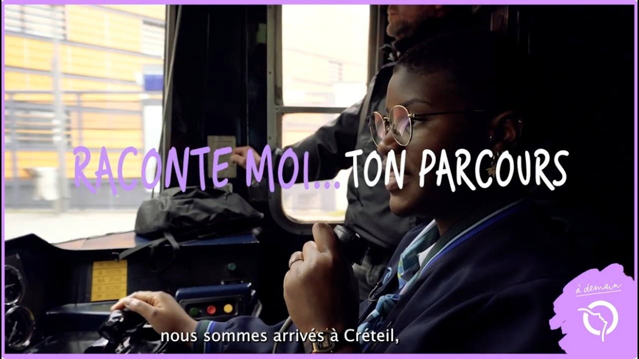 A la rencontre de Kelly, conductrice de métro nouvellement arrivée sur la ligne 8