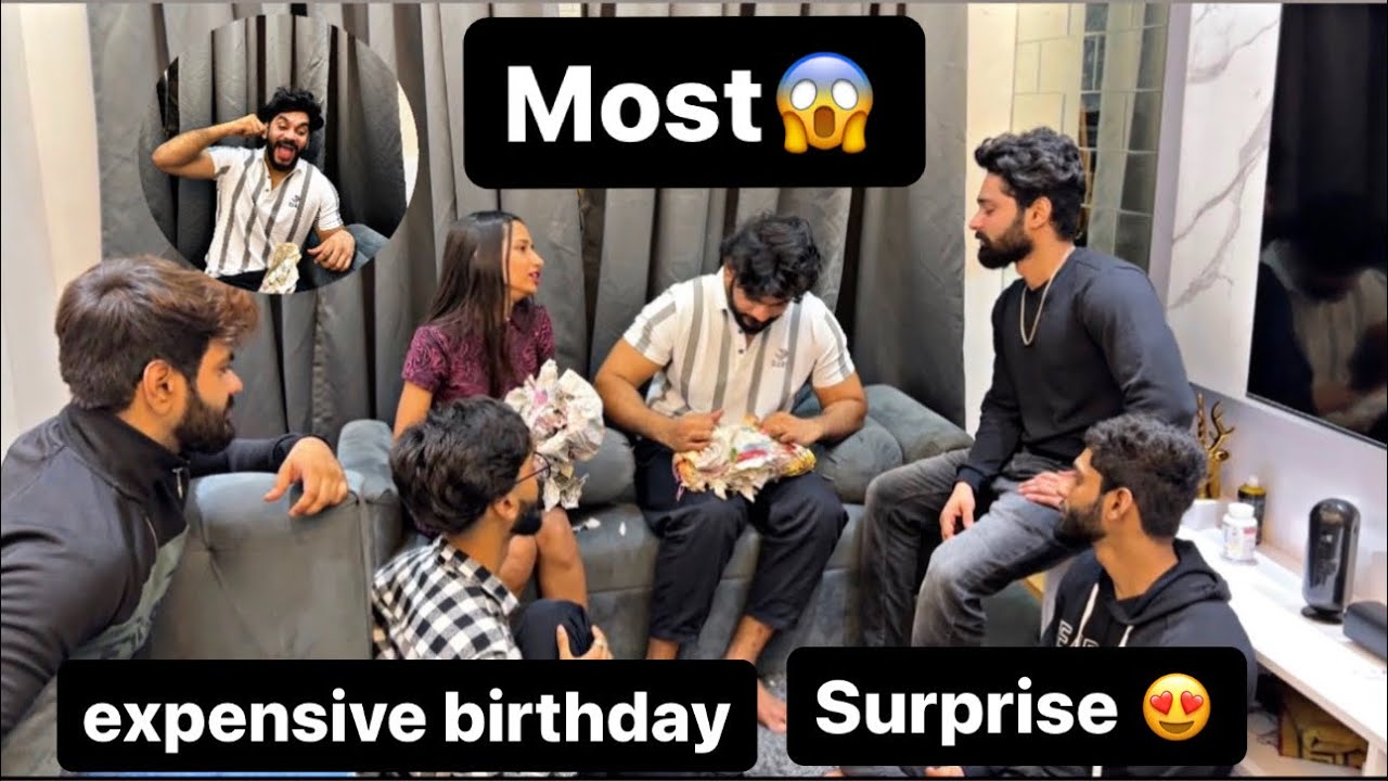 Aarti ne diya Zeeshan ko sabse Expensive gift | Zeeshan ka reaction priceless 😳| Aarti vlogs |