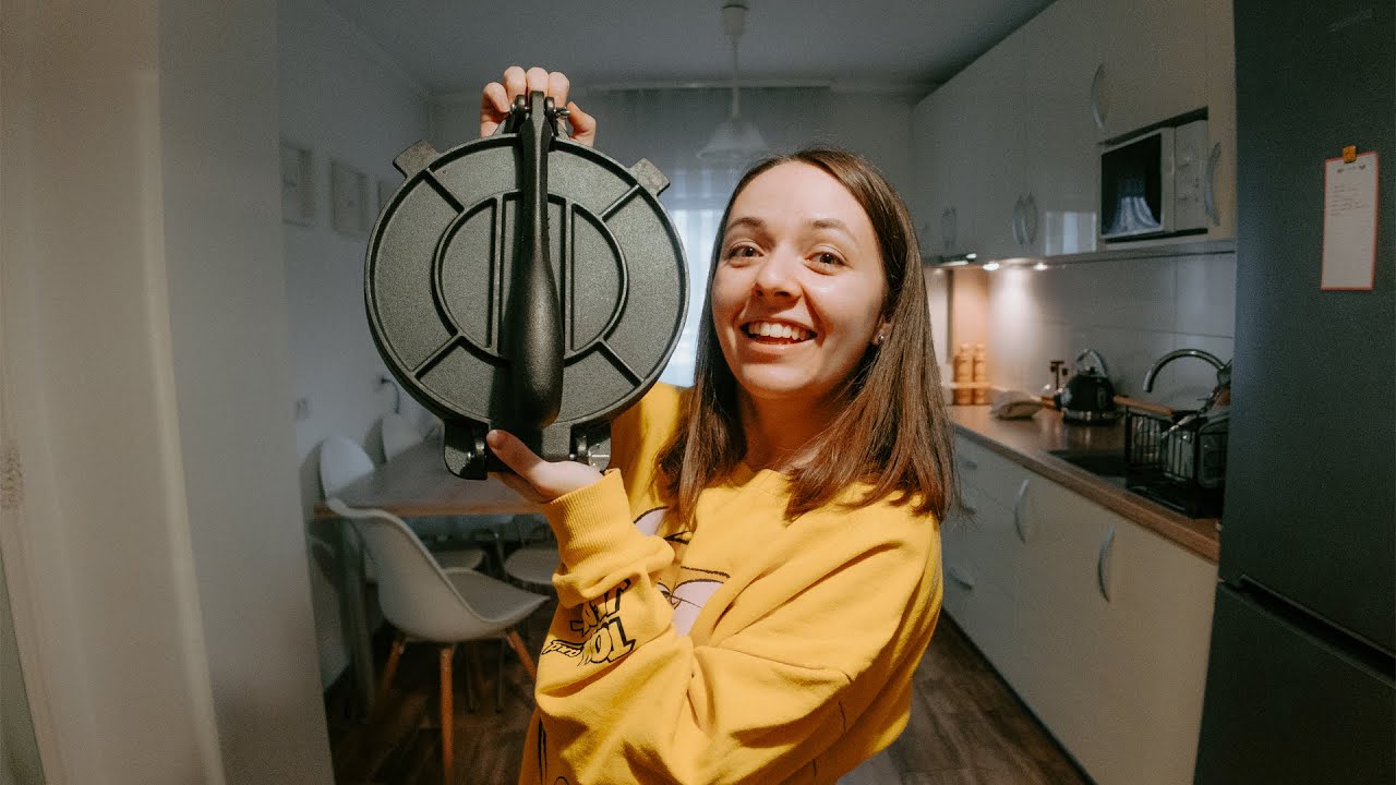 MI ESPOSA RUMANA USA POR PRIMERA VEZ UNA PRENSA PARA TORTILLAS
